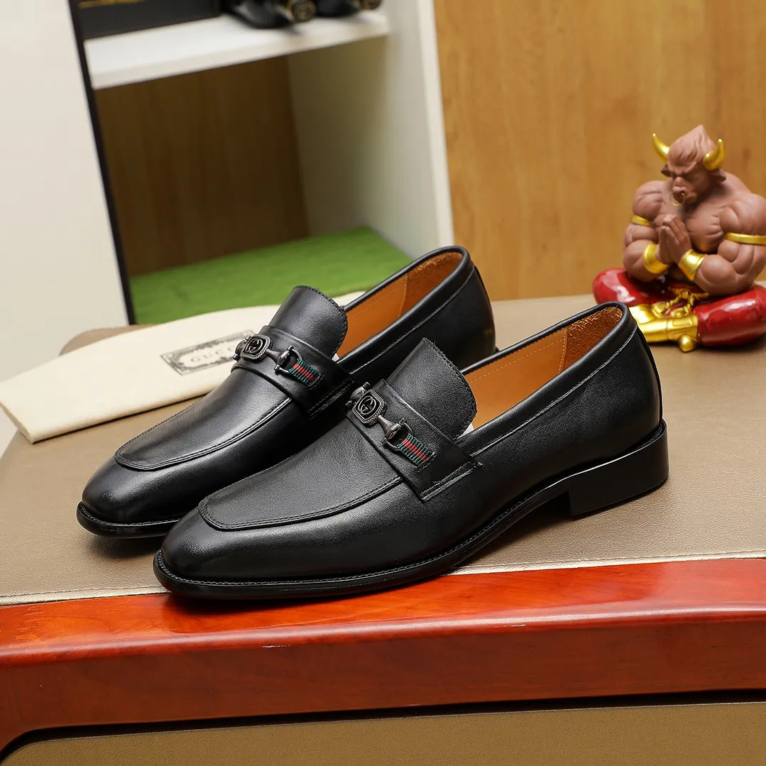 Men's men's shoes💰440💰💰🎩🎩🔥🔥Gucci GUCCI official website men's business formal leather shoes updated💥Hong Kong counter synchronized new styles💥completely one-to-one replica shipment👍zero gap in counter quality 0⃣️all made of imported cowhide with original hardware buckle➕🐂leather lining, color, code matching 39-44